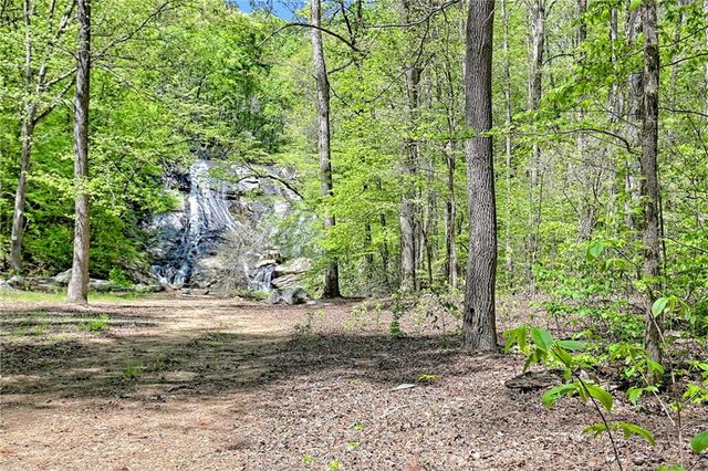 1103 Apple Pie Ridge Road, Alto, GA 30510