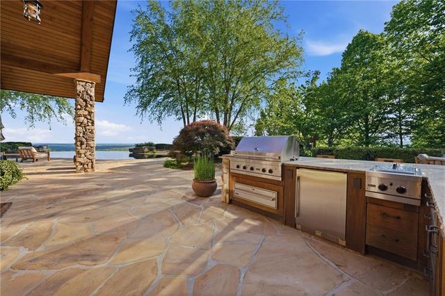 1103 Apple Pie Ridge Road, Alto, GA 30510