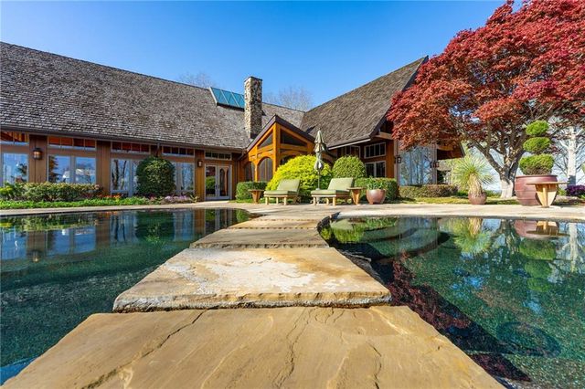 1103 Apple Pie Ridge Road, Alto, GA 30510