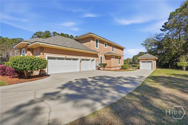 1108 Saint Catherine Circle, Richmond Hill, GA 31324