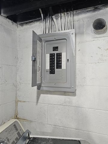 17892 Runyon Street, Detroit, MI 48234