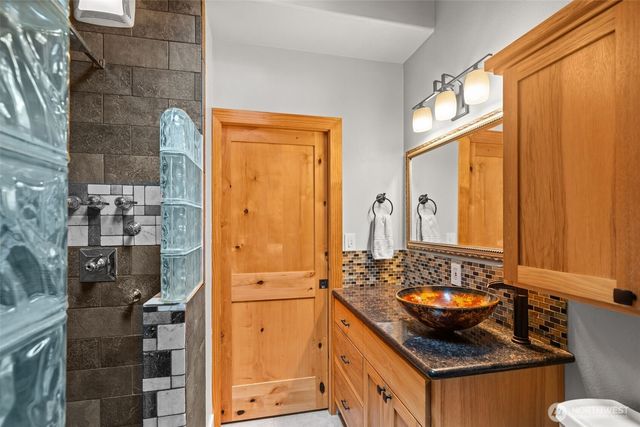 6577 NW Northridge Lane, Bremerton, WA 98312