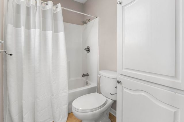 1902 Dorado Beach Drive, Little Rock, AR 72212