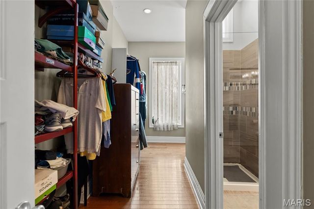 1901 Hickory Street, St Louis, MO 63104