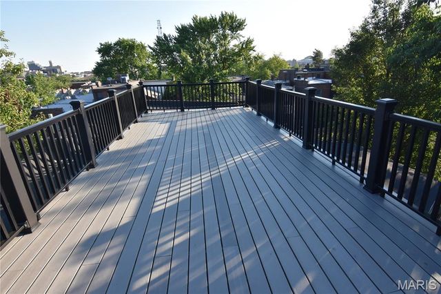 1901 Hickory Street, St Louis, MO 63104