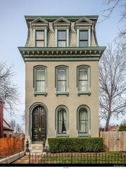 1901 Hickory Street, St Louis, MO 63104