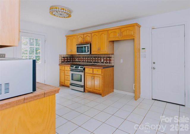 8830 Shepherd Court, Connelly Springs, NC 28612