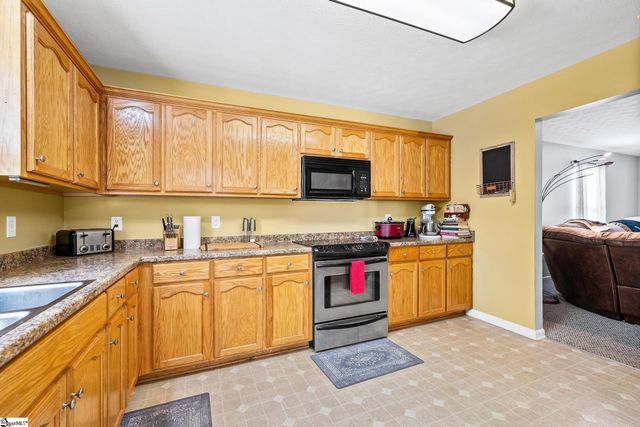 23 Wildberry Way, Travelers Rest, SC 29690