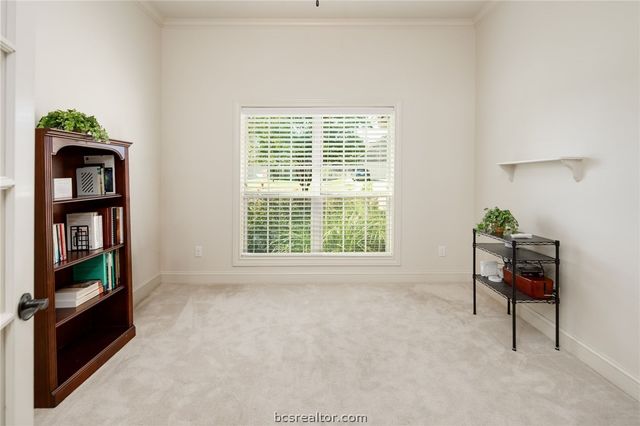 2124 Chestnut Oak Circle, College Station, TX 77845