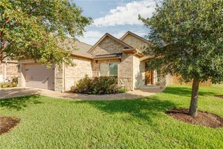 2124 Chestnut Oak Circle, College Station, TX 77845