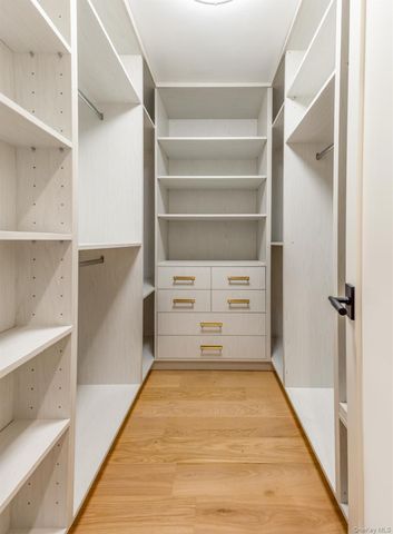 120 Baker Hill Road, Great Neck, NY 11023