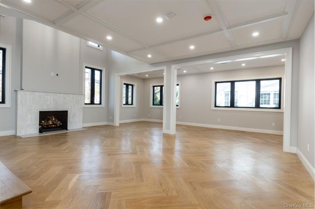 120 Baker Hill Road, Great Neck, NY 11023