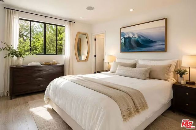 7443 Midfield Ave Avenue, Los Angeles, CA 90045