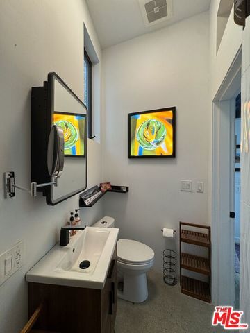 7443 Midfield Ave Avenue, Los Angeles, CA 90045