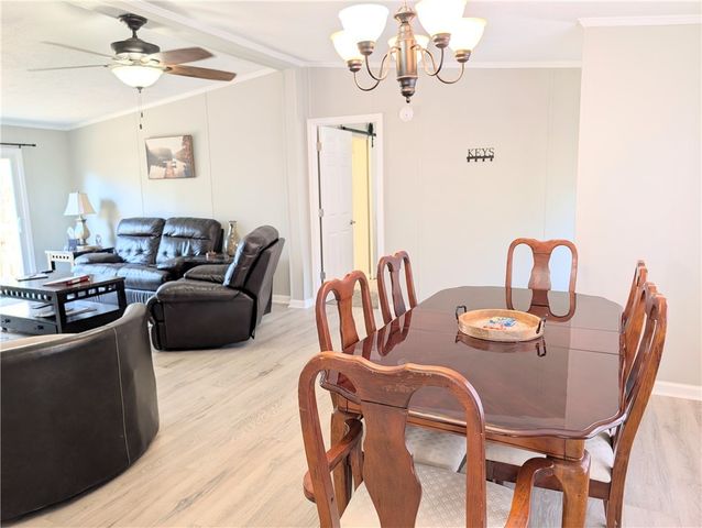 110 Crosby Drive, Fair Play, SC 29643