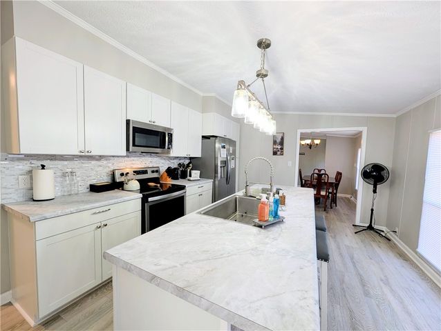 110 Crosby Drive, Fair Play, SC 29643