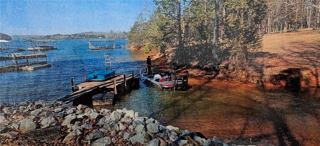 110 Crosby Drive, Fair Play, SC 29643