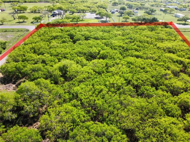 12537 County Road 1344, Sinton, TX 78387