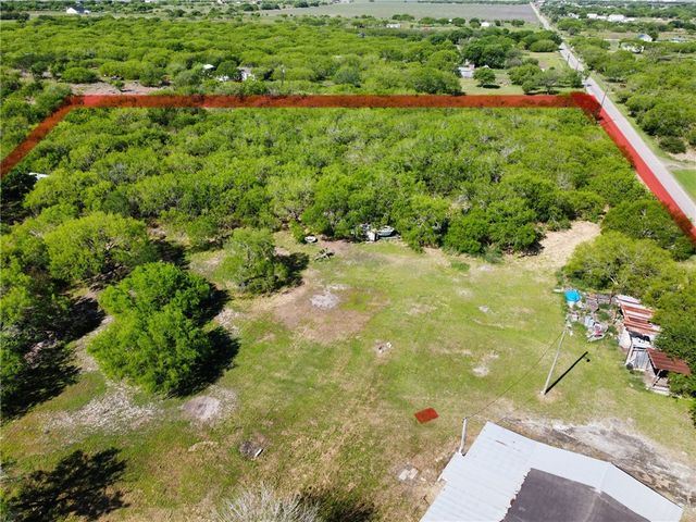 12537 County Road 1344, Sinton, TX 78387