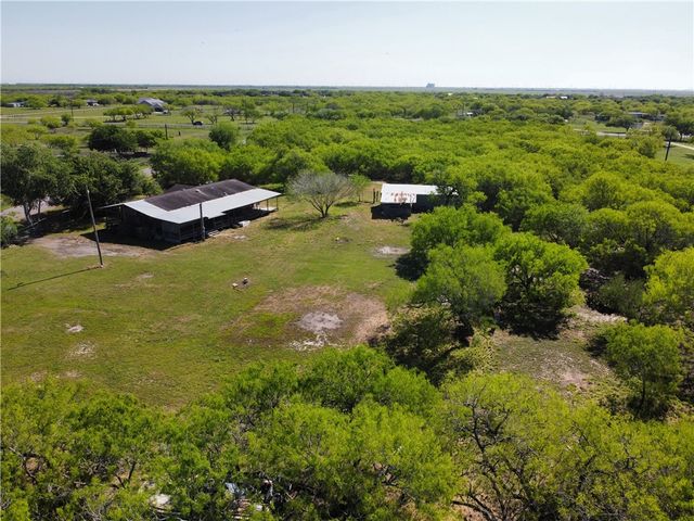 12537 County Road 1344, Sinton, TX 78387