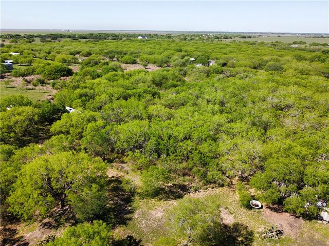12537 County Road 1344, Sinton, TX 78387