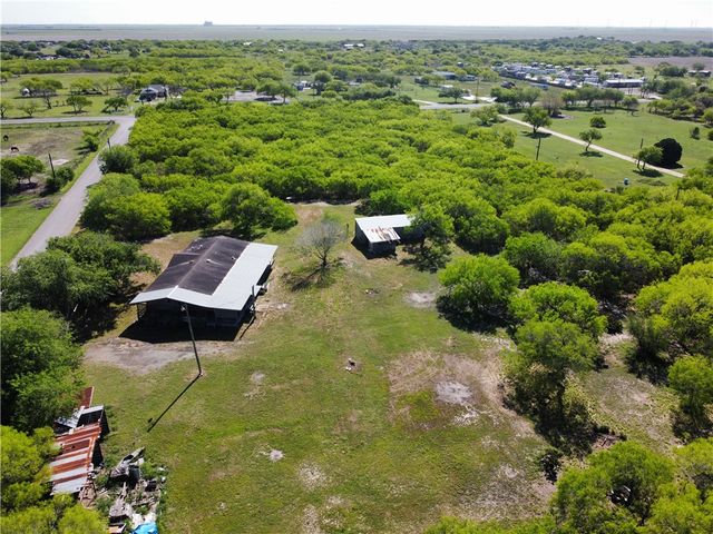 12537 County Road 1344, Sinton, TX 78387