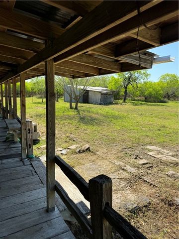 12537 County Road 1344, Sinton, TX 78387