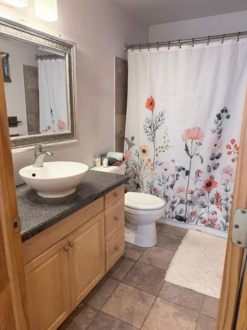 118 Avignon Court, Woodbury, MN 55125