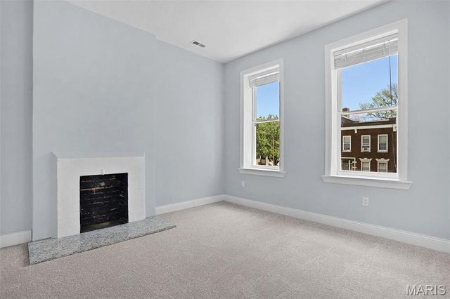 2207 Indiana Avenue, St Louis, MO 63104