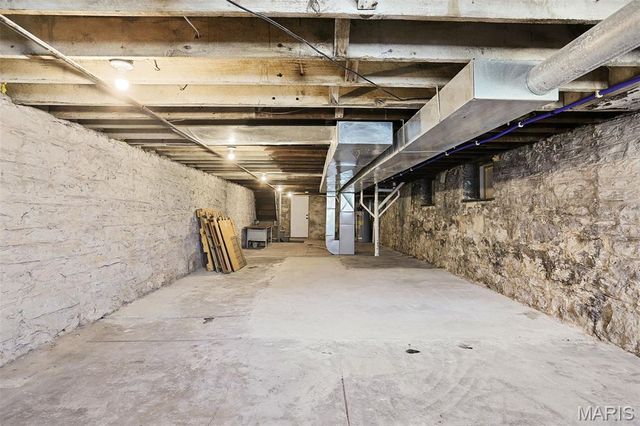 2207 Indiana Avenue, St Louis, MO 63104