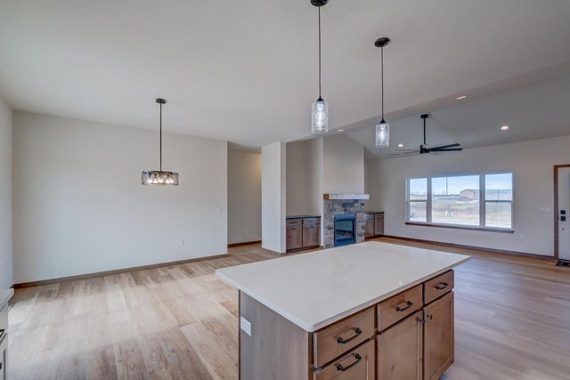 103 Graelyn Circle, Barneveld, WI 53507