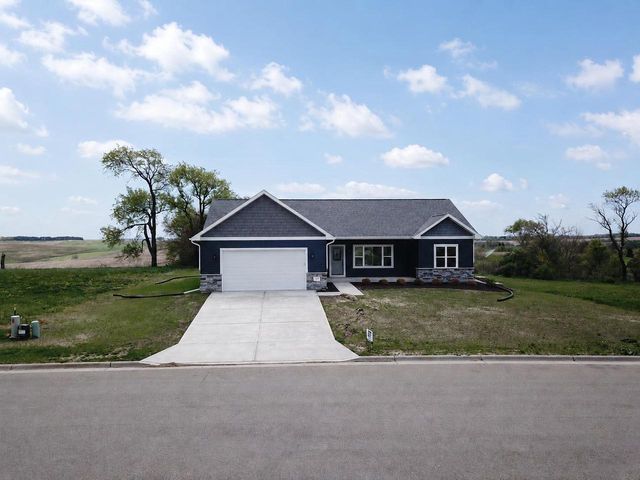 103 Graelyn Circle, Barneveld, WI 53507