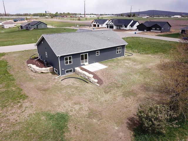 103 Graelyn Circle, Barneveld, WI 53507