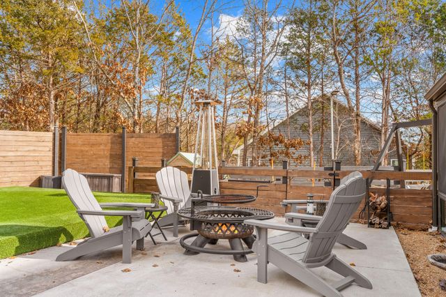 109 Cottonwood Circle, Branson, MO 65616