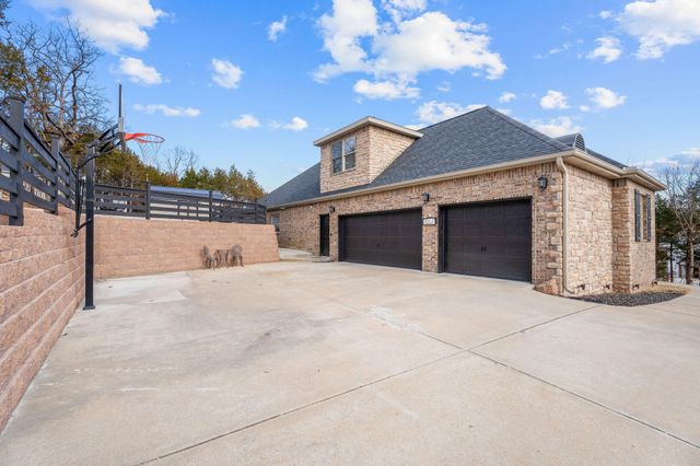 109 Cottonwood Circle, Branson, MO 65616