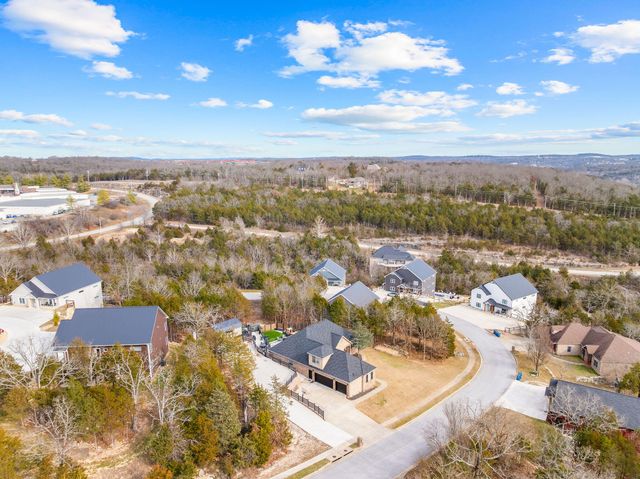 109 Cottonwood Circle, Branson, MO 65616