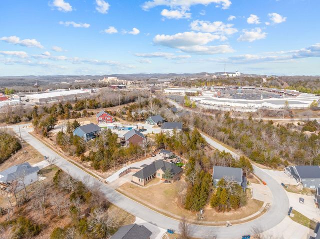 109 Cottonwood Circle, Branson, MO 65616