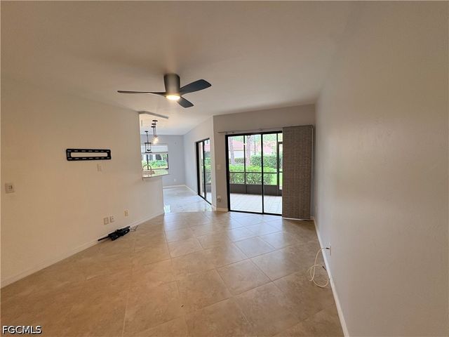 47 Bennington DR 3, Naples, FL 34104