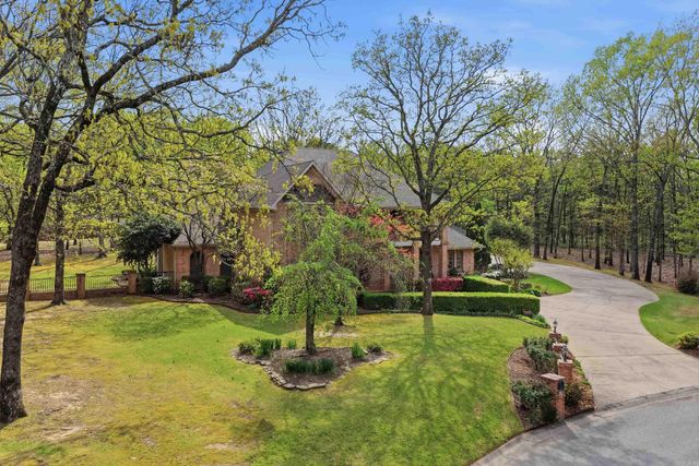 343 Pippinpost Dr, Conway, AR 72034