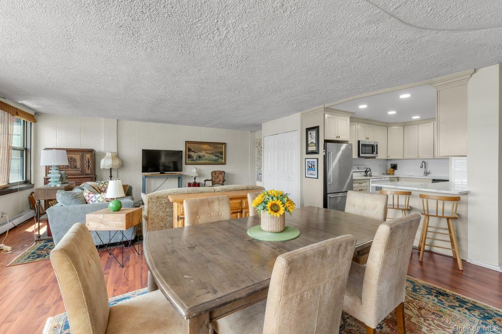 9-15 166 Street 3A, Beechhurst, NY 11357 — photo 5
