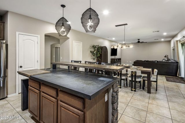 23522 N 121ST Avenue, Sun City, AZ 85373