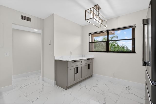 1862 Hammock Boulevard 416, Coconut Creek, FL 33063