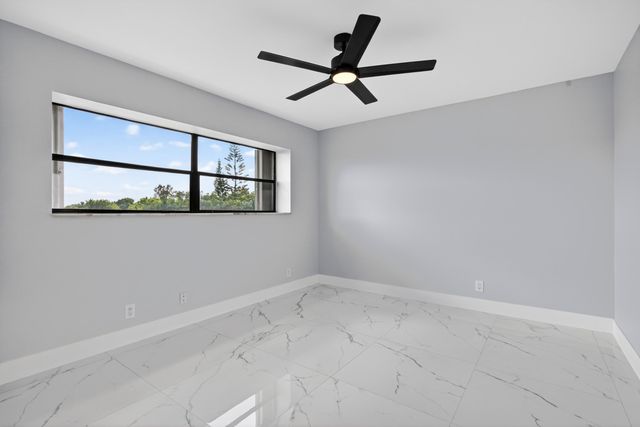 1862 Hammock Boulevard 416, Coconut Creek, FL 33063