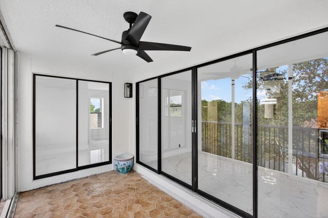 1862 Hammock Boulevard 416, Coconut Creek, FL 33063