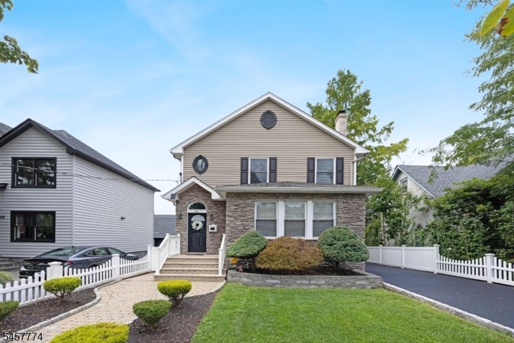 84 Vanderburgh Ave, Rutherford Boro, NJ 07070 — photo 2