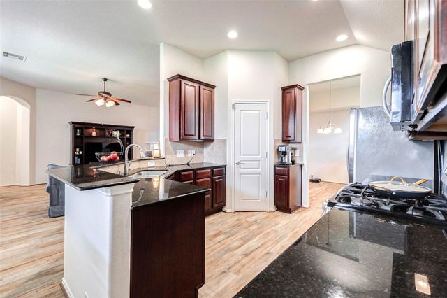 5427 Elderberry Arbor, Richmond, TX 77407