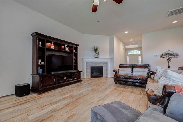 5427 Elderberry Arbor, Richmond, TX 77407