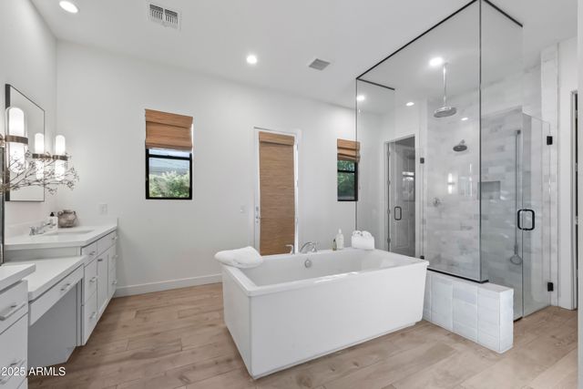 2753 E HUMMINGBIRD Way, Gilbert, AZ 85297