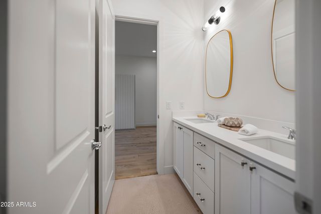 2753 E HUMMINGBIRD Way, Gilbert, AZ 85297