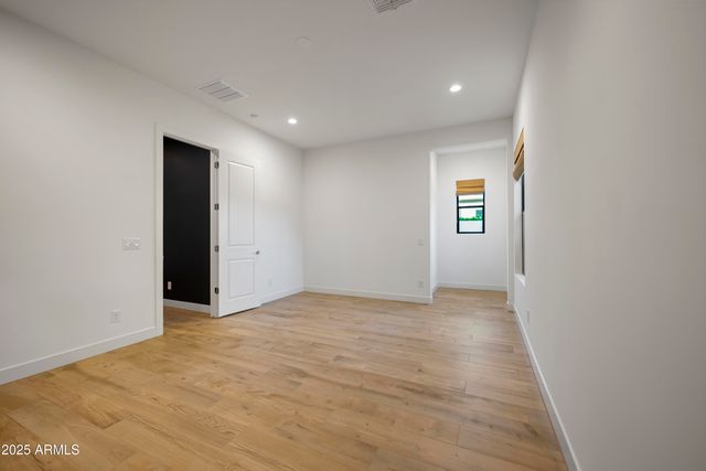 2753 E HUMMINGBIRD Way, Gilbert, AZ 85297